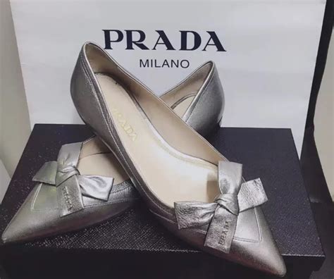 prada 鞋子
